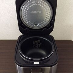 JT10772【Haier/ハイアール 炊飯器】美品 2022年製 URBAN CAFE SERIES JJ-XP2M31E 3合炊 マイコン炊飯器 マイコンジャー 電子ジャー 銅コート極厚釜の画像