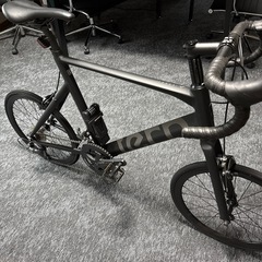 【新古】tern SURGE / MATTE BLACK 自転車...