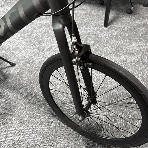 【新古】tern SURGE / MATTE BLACK 自転車　ミニベロ