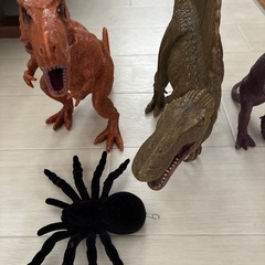 恐竜　フィギュア　ティラノサウルス　スピノサウルスの画像