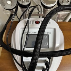 【引取限定】業務用キャビテーション(クリーム、ジェル、取説付き)の画像