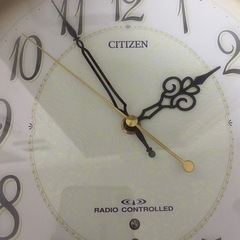 【シチズン CITIZEN】壁掛け 電波時計 ゴージャス　高級感　リビングの画像