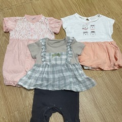女の子　半袖ロンパース　３枚セット　70