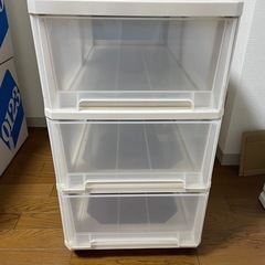 衣装ケース