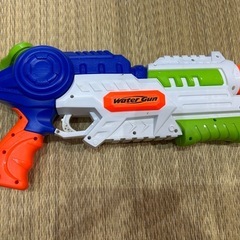 ジャンボ水鉄砲