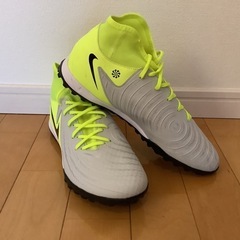 NIKEフットサルシューズ25.5cmの画像