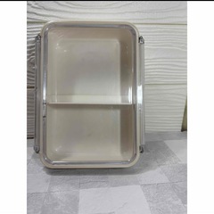 白のお弁当箱