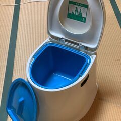 [済][あげます]ポータブルトイレ　中古の画像