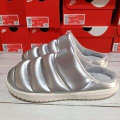 NIKE　バロウ　シルバー　サンダル　ナイキ