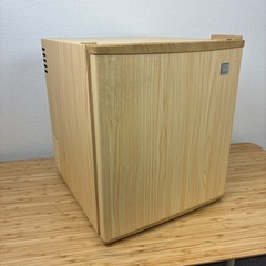 サンラック 電子冷蔵庫 48L 2022年製