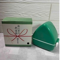 おにぎり弁当箱