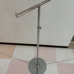 差し上げます。T字什器　ラックの画像