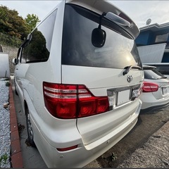 10系アルファード AXLエディション 8人乗り 車検たっぷり 内装綺麗な車両の画像