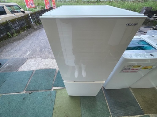 【リサイクルサービス八光】2021年製　シャープ　ホワイト系　SJ-D15G-W 152/2ドア つけかえどっちもドア冷蔵庫