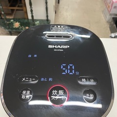 I 2505-536 SHARP ジャー炊飯器 KS-CF05A-B  3合炊き 2019年製 通電確認済み キズ 汚れありの画像