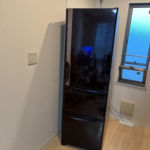 HITACHI 2019年製　冷蔵庫　315L①