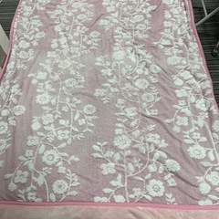 シングル毛布差し上げます