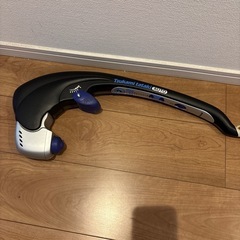 ツカミ叩き機
