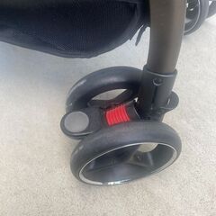 アップリカ　オプティアクッショングレイスA型ベビーカー　の画像
