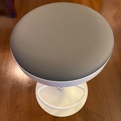 ハイチェア(スツール、バーチェア)