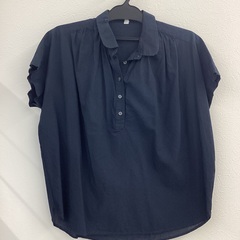 無印　半袖ブラウス　ネイビー