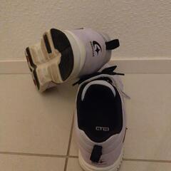 　SUPERSTAR　リボン子供スニーカーの画像