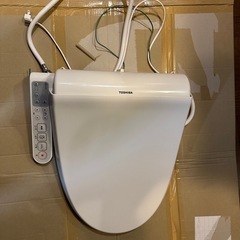温水洗浄便座ウォシュレット　TOSHIBA製　2019年製　部品...