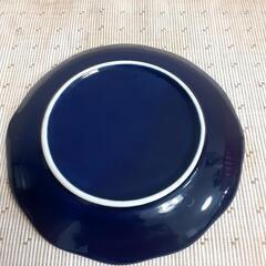 素敵な色のプレートの画像