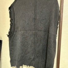 レディースダメージ加工ベストの画像