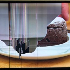 画面割れたテレビ