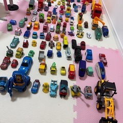車　おもちゃの画像