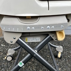 コンビ　
スイング チェア　の画像
