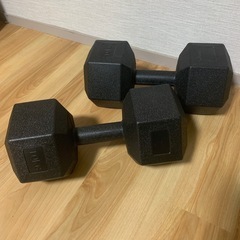 お譲り先決まりました！10kgダンベル２個セット
