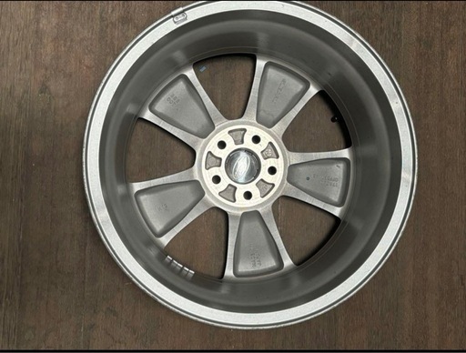 スバル純正　アルミホイール　未使用品　17インチ　４本セット