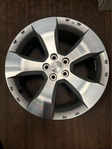 スバル純正　アルミホイール　未使用品　17インチ　４本セット