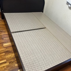 ダブルベッド