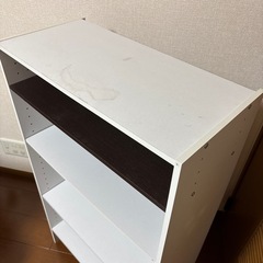 3段可動式　カラーボックス　ホワイト　おまけ　ブラウン棚板2枚の画像