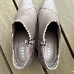 rienda リエンダ　ヒール　23.5cmの画像