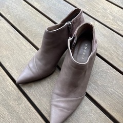 rienda リエンダ　ヒール　23.5cm