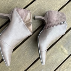 rienda リエンダ　ヒール　23.5cmの画像