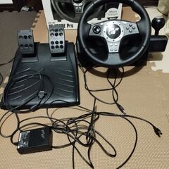 gt force pro ハンドルコントローラー　の画像