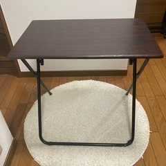 ニトリ折りたたみテーブル