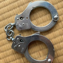 手錠の画像