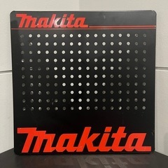 マキタ パンチングボード 有孔ボード ディスプレイボード 3枚セットの画像