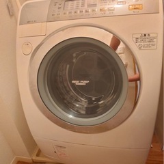 ドラム式洗濯乾燥機　美品