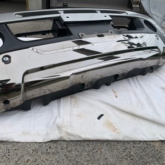 純正 JB23W ランドベンチャー フロントバンパーの画像