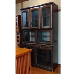 【松田家具】対面扉の高級食器棚