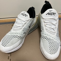 NIKE ナイキ　エアマックス　AIR MAX270 メンズスニ...