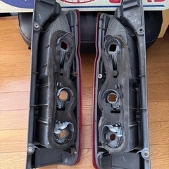 ハイエース テールランプの画像