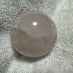 ピンクメタモルフォーゼス 丸玉54mm パワーストーン ルース スフィア 虹入りの画像